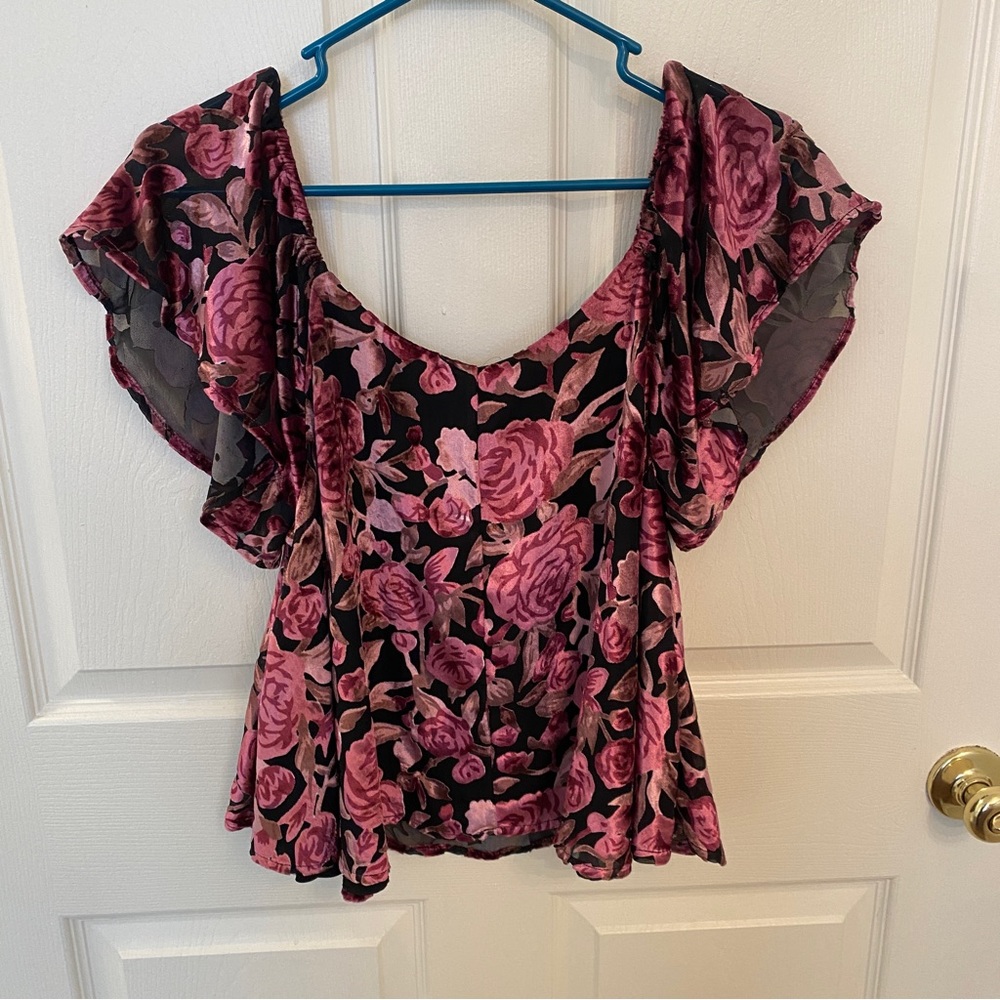 AQUA Off the Shoulder Top Floral - Picture 2 of 4